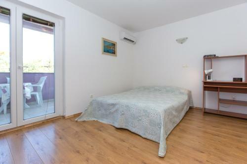 Studio Apartment Vinko T