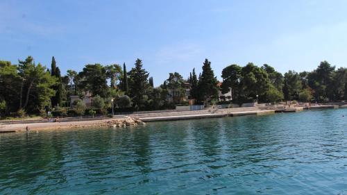 Apartment Malinska, Krk 13