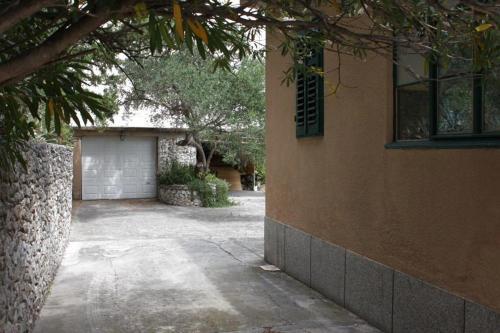Holiday Home Makarska 6879