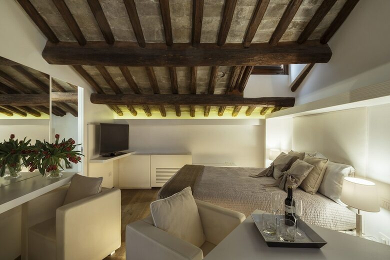 Hotel Boutique Gigli D Oro Suite