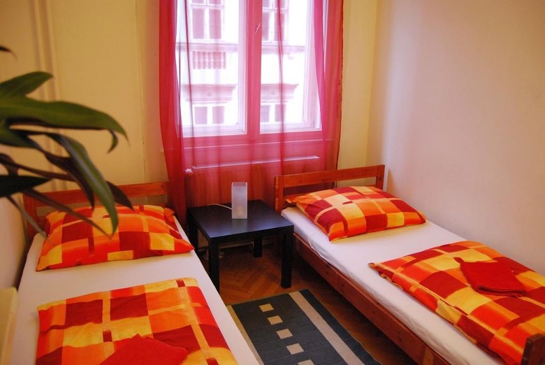 Hostal Boomerang Hostel & Apartments