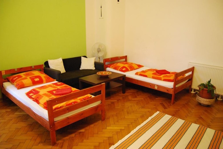 Hostal Boomerang Hostel & Apartments