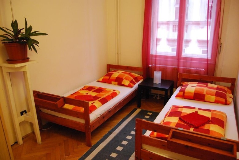 Hostal Boomerang Hostel & Apartments