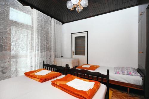 Apartment Selce 2381c
