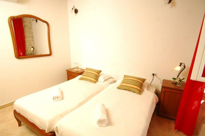 Hostal Villa Sigurata