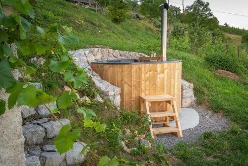 Vineyard Cottage Skatlar