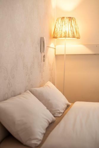 Apartment Sweet Home