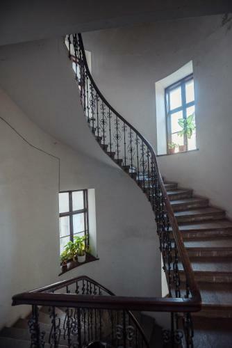Apartment Sweet Home
