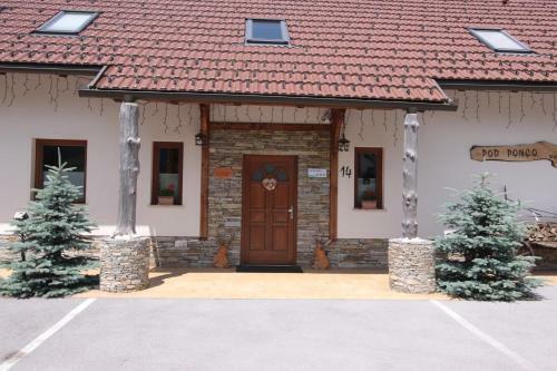 Pod Ponco Apartments