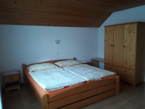 Hostal Rooms Renata