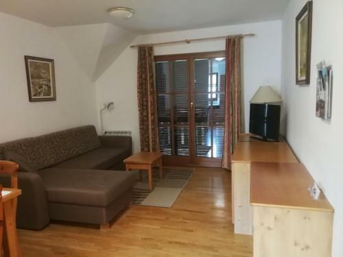 Apartment Juri?