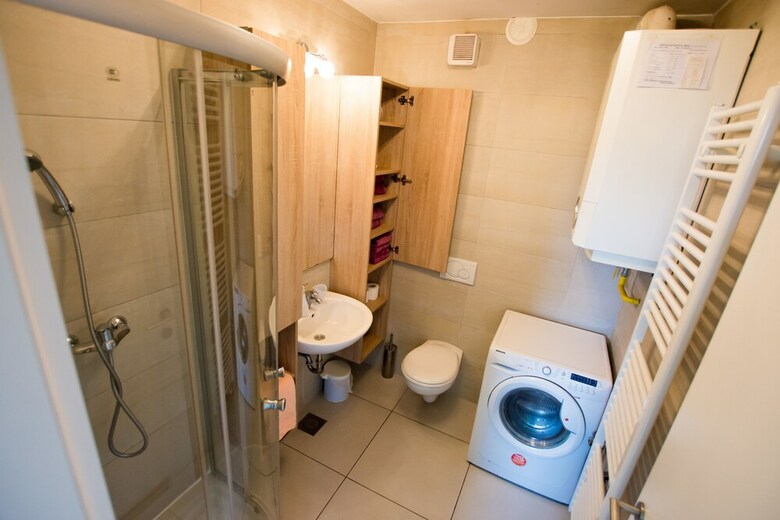 Apartma Lori In Bine