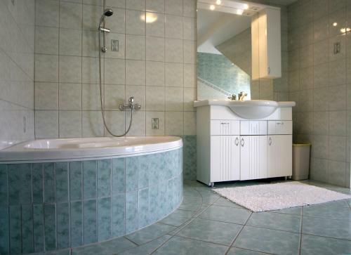 Hostal Guest House Stara Lipa Ta?ner