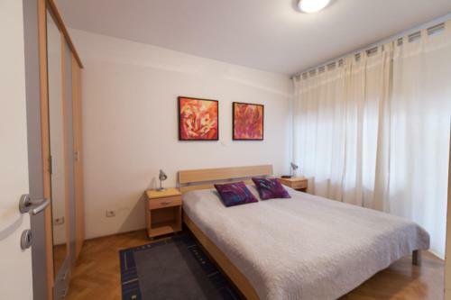 Apartment Irena Tour As