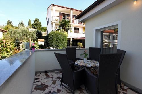 Apartment Lemut