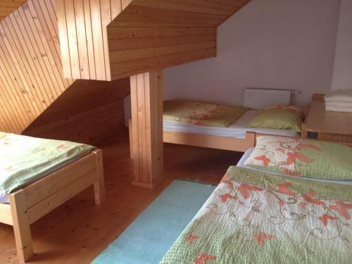 Hostal Apartments & Rooms Preseren