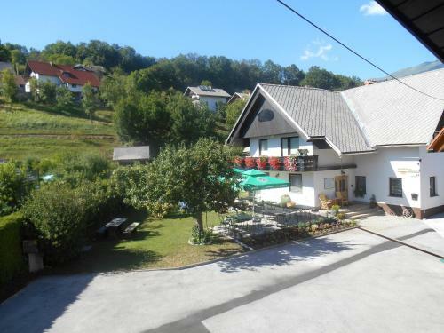 Hostal Apartments & Rooms Preseren