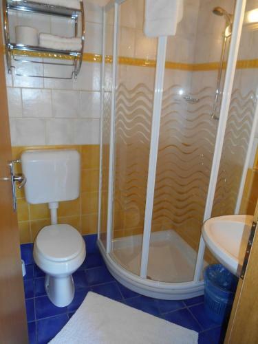 Hostal Apartments & Rooms Preseren