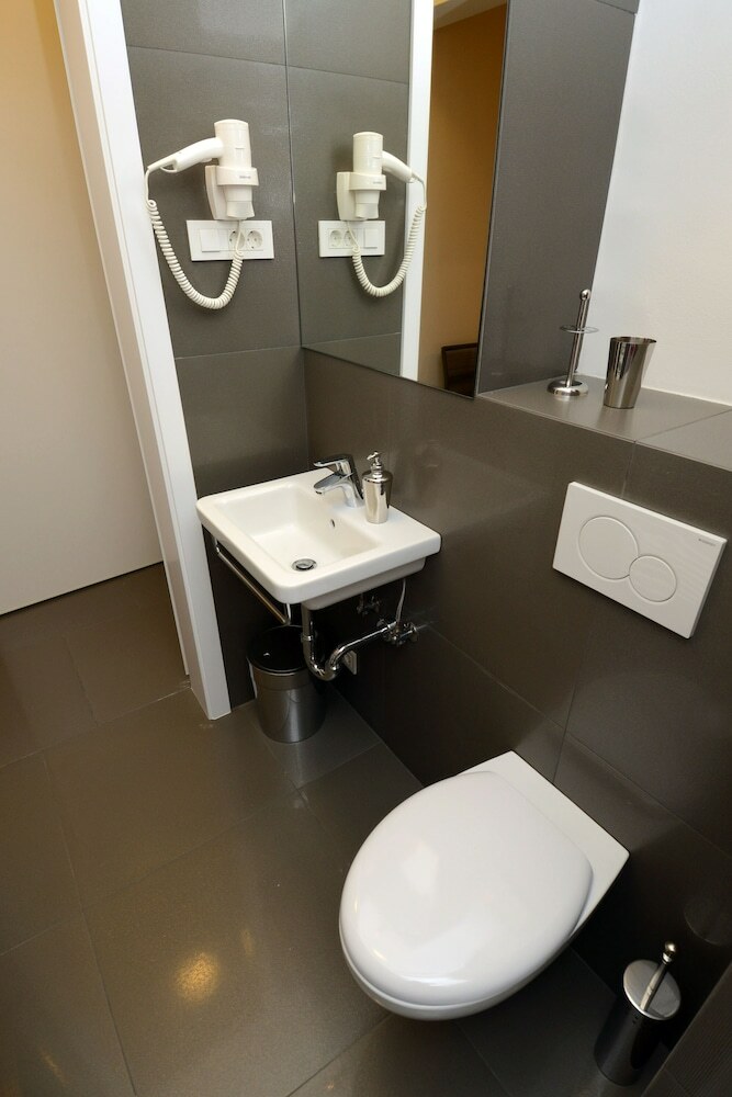 Hostal Ginger Rooms