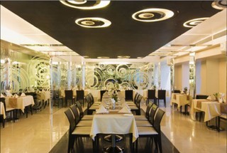 Hotel Solitaires, Mumbai