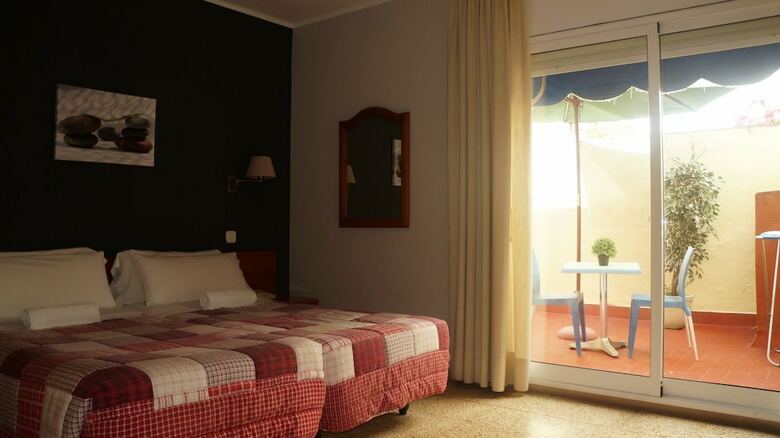 Hotel Marinada