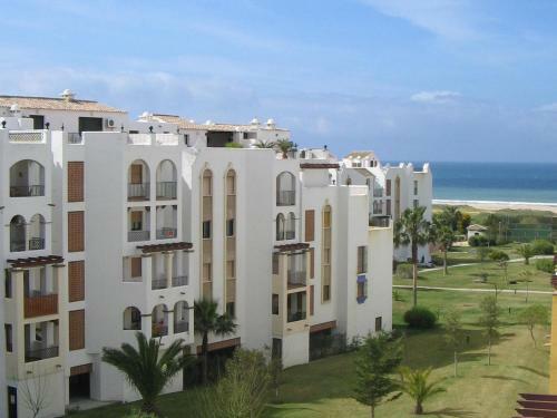 Apartamento Ap Costas Atlanterra