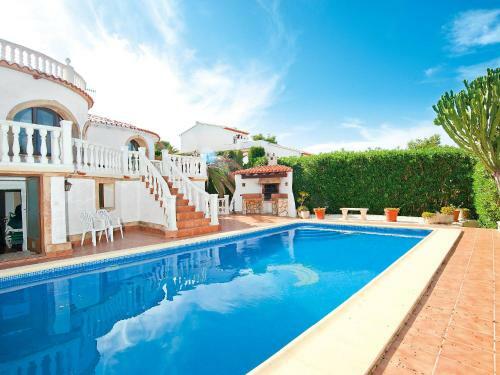 Holiday Home Vi�a