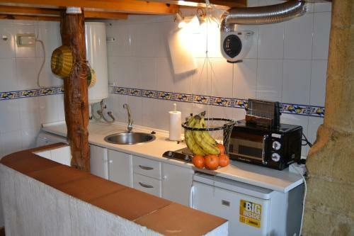 Apartamentos Cuevas Del Escardillo