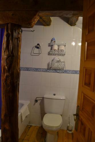 Apartamentos Cuevas Del Escardillo