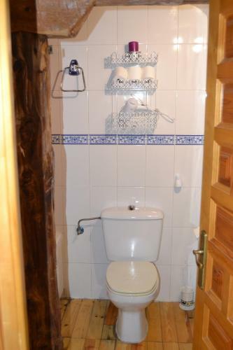 Apartamentos Cuevas Del Escardillo