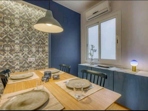 Rambla Batll� Apartments