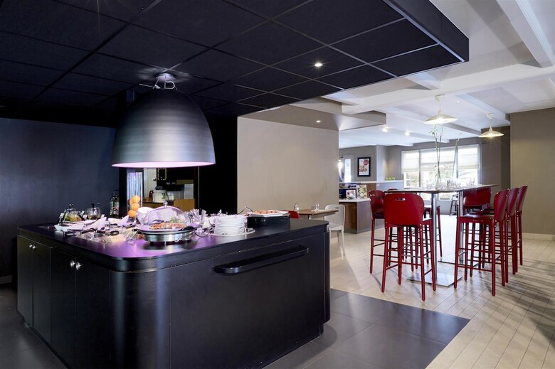 Hotel Campanile Colmar - Aeroport