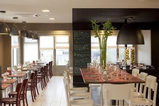 Hotel Campanile Brie Comte Robert