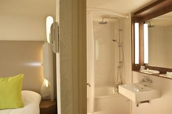 Hotel Campanile Brie Comte Robert