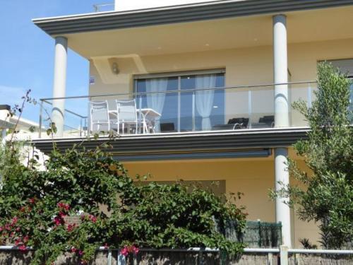 Dal� Apartment