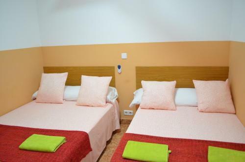 Hostal Village Guesthouse Barco