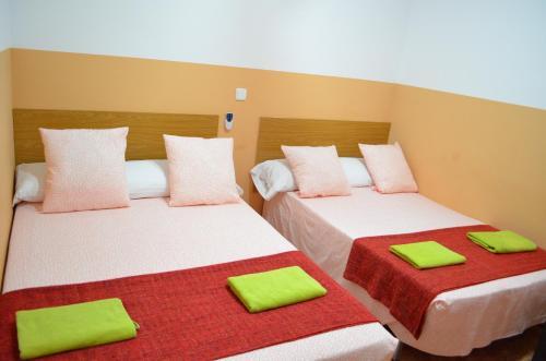 Hostal Village Guesthouse Barco