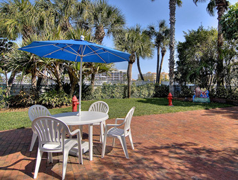 Hotel Tradewinds Island Grand