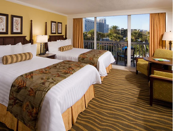 Hotel Tradewinds Island Grand
