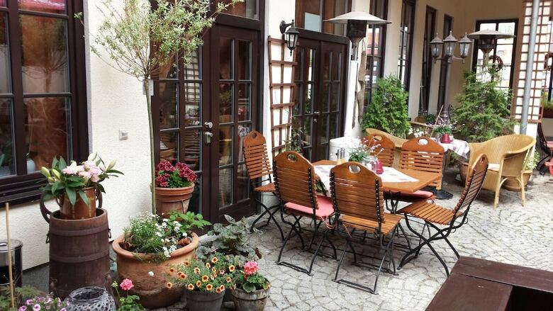 Hotel Zur Goldenen Sonne
