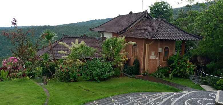 Hotel Puri Lumbung Cottages