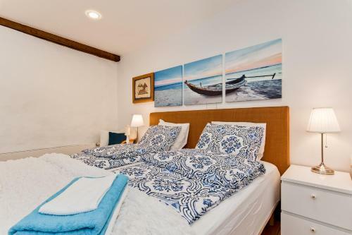 Old Town Central Apartment