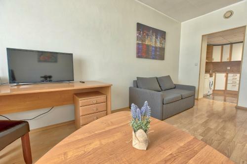 Daily Apartments - Tatari Residence