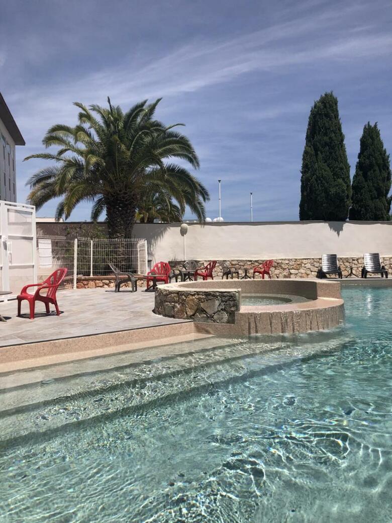 Hotel Campanile Perpignan A�roport