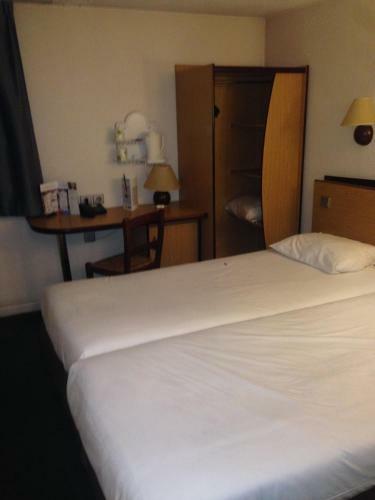 Hotel Campanile Livry-gargan