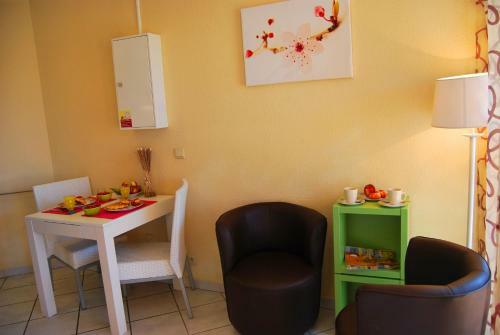 Lagrange Grand Bleu Vacances ? R�sidence Les Jardins De Neptune