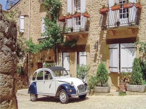 Four-bedroom Holiday Home In Lanzac