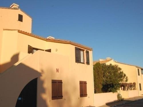 Rental Apartment Equateur 2