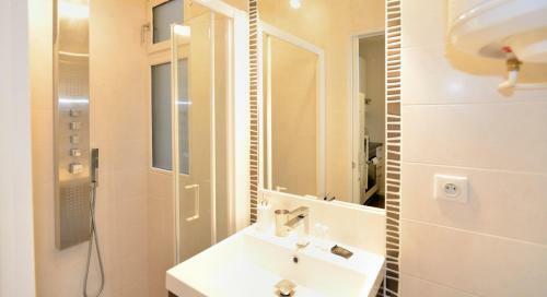 Apartamento Appart' Duguesclin