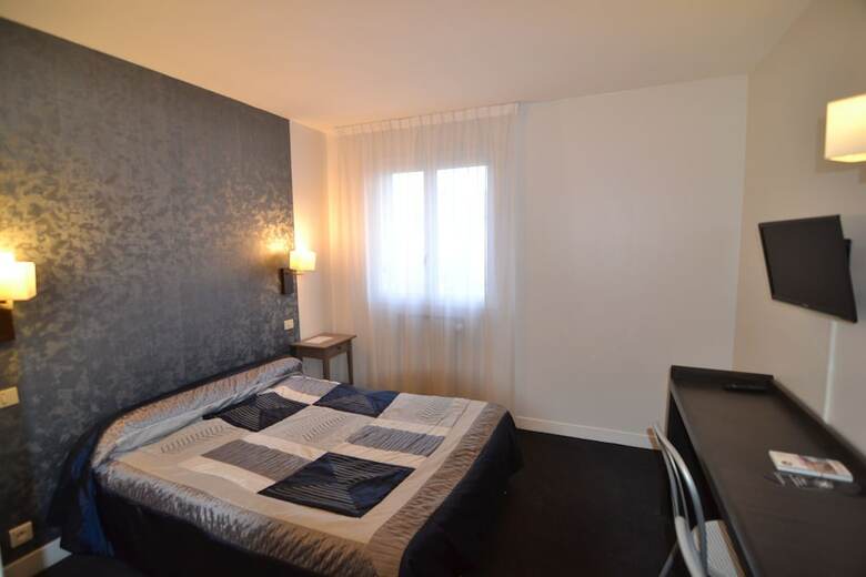 Brit Hotel Cahors - Le Valentr�